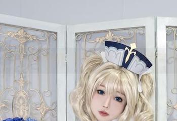 Kitkat Cosplay的写真，你绝对想不到那条定制连衣裙的背后